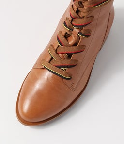 SHERRIL XF ZR TAN LEATHER
