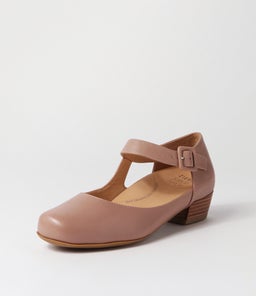 QANGO XW ZR CAPPUCCINO LEATHER