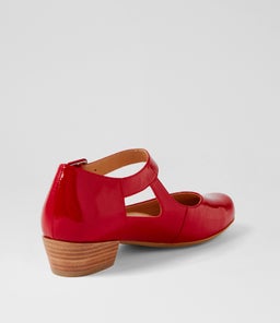QANGO XW ZR DK RED PATENT LEATHER