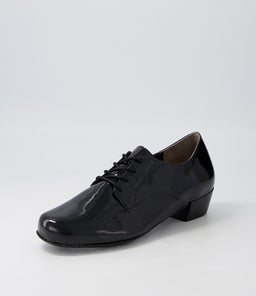 QESSOL XW ZR BLACK PATENT LEATHER