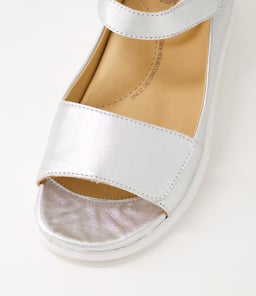 ISOLDE W ZR SILVER LEATHER