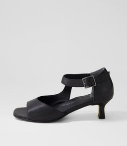 IRUNN XW ZR BLACK LEATHER