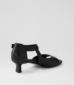 IRUNN XW ZR BLACK LEATHER