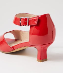 IRUNN XW ZR RED PATENT LEATHER