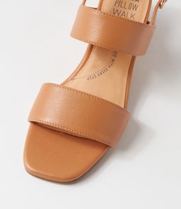 CAITLAN W ZR TAN LEATHER