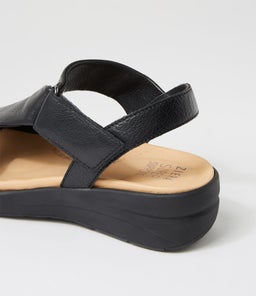 NAZLY2 XW ZR BLACK BLACK SOLE LEATHER
