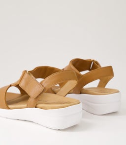 NAZLY2 XW ZR TAN LEATHER
