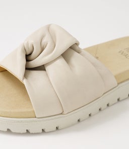 NULLA XW ZR ALMOND LEATHER