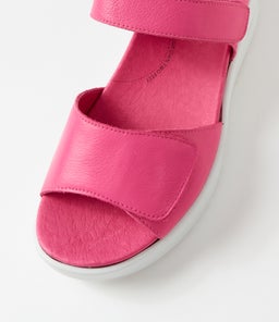 SUNNIEYS XW ZR FUCHSIA WHITE SOLE LEATHER