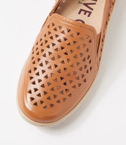 WAVADA XF ZR TAN ALMOND SOLE LEATHER
