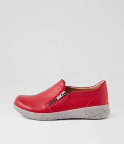 SENAN XF ZR DK RED TUMBLE LEATHER