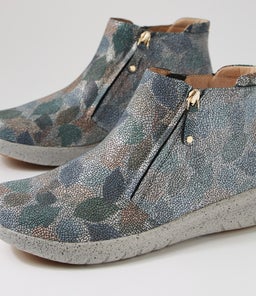 SOLANGE XF ZR BLUE LEAF MULTI LEATHER