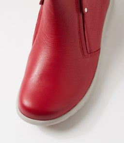 SOLANGE XF ZR DK RED LEATHER