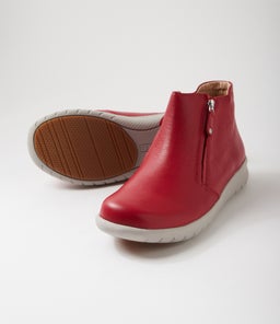 SOLANGE XF ZR DK RED LEATHER