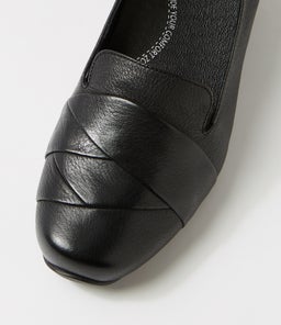CELYN XW ZR BLACK LEATHER