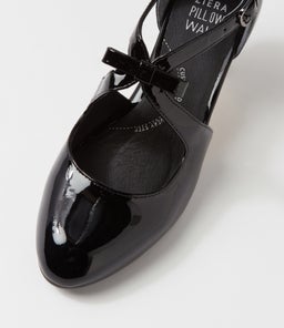 TISSTA XW ZR BLACK PATENT LEATHER