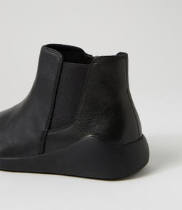 YUMBA XW ZR BLACK BLACK METALLIC LEATHER ELASTIC