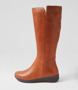 NOOKESY W ZR COGNAC LEATHER