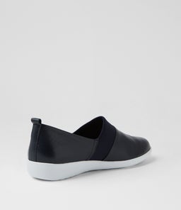 UTILIA XF ZR NAVY NAVY LEATHER FABRIC