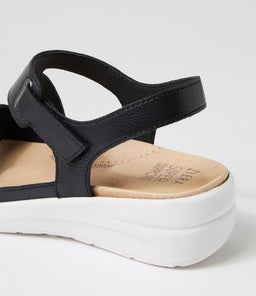 NILA XW ZR BLACK WHITE SOLE LEATHER