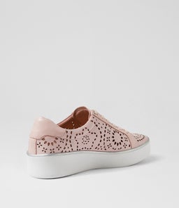 ZAMELA W ZR DUSTY PINK WHITE SOLE LEATHER