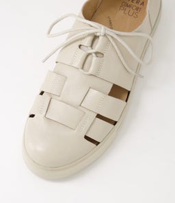 ABRIELE W ZR ALMOND LEATHER